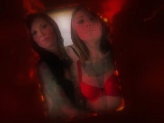 Suicidio chicas fotos video remolque caliente chicas con tatuajes adamande