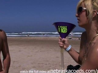 Playa de topless nipslips real video casero