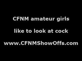 Cfnm babe dando amateur dude un handjob para el grupo de fetiche