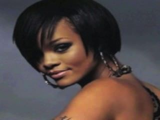 ¡Rihanna desnuda en HD!