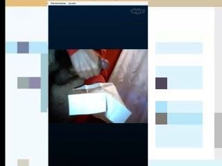 Un hombre se masturba en skype