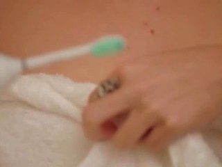 Masturbación con cepillo de dientes